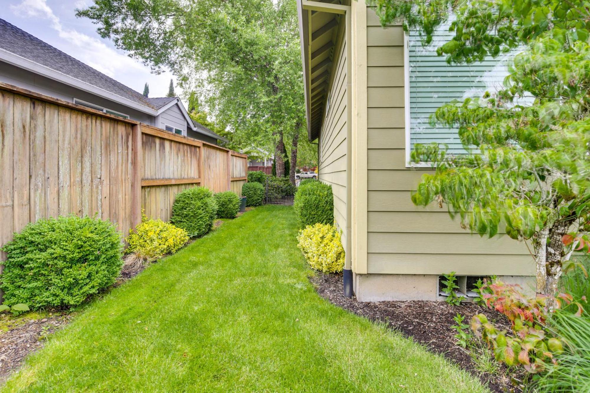 Polished Mcminnville House Less Than 2 Mi From Town! Extérieur photo