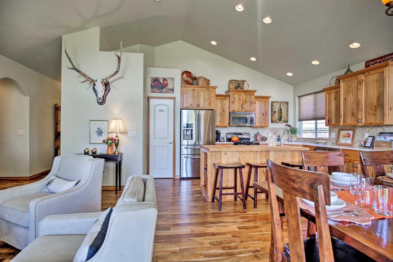 Polished Mcminnville House Less Than 2 Mi From Town! Extérieur photo
