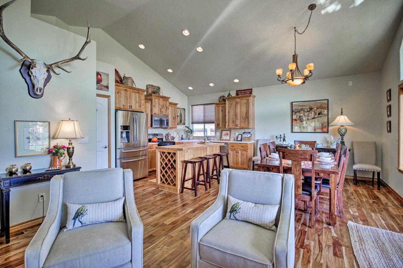 Polished Mcminnville House Less Than 2 Mi From Town! Extérieur photo